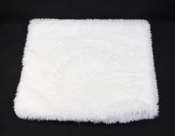 Kunstfell-Kuscheldecke "Offwhite" 1300x1700 In Weiß