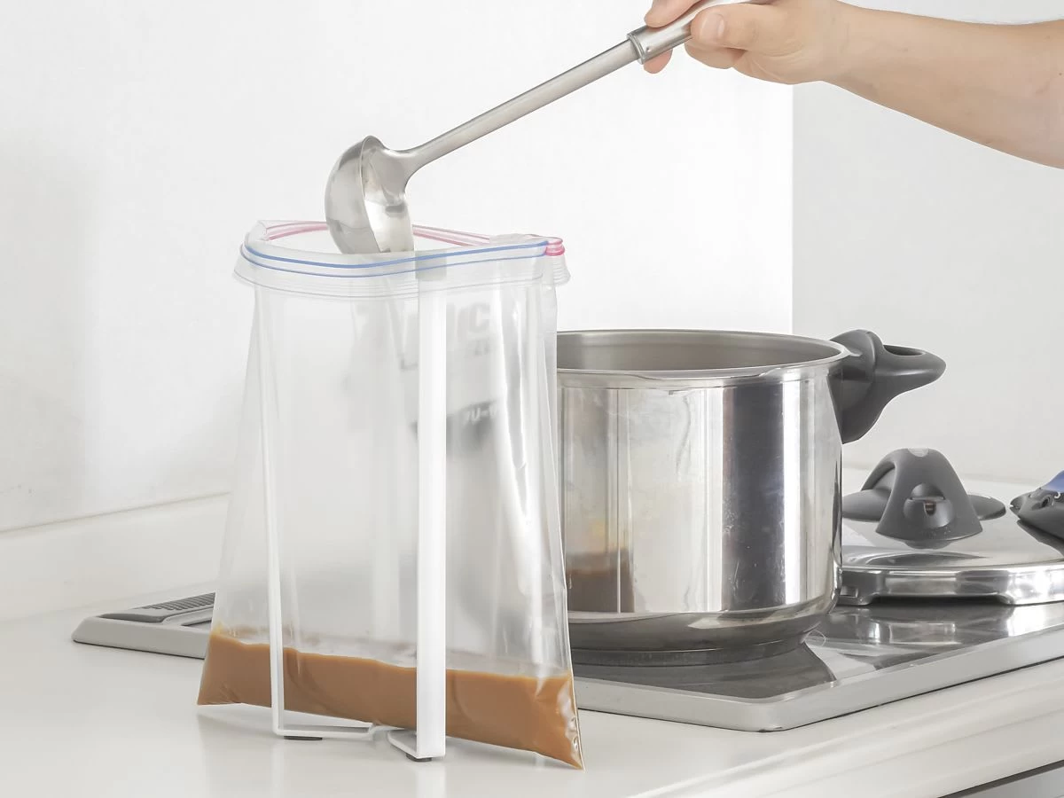 Yamazaki Flaschen Trockenständer Tower In Weiß 11 Yamazaki Flaschen Trockenständer Tower In Weiß – Bild 9